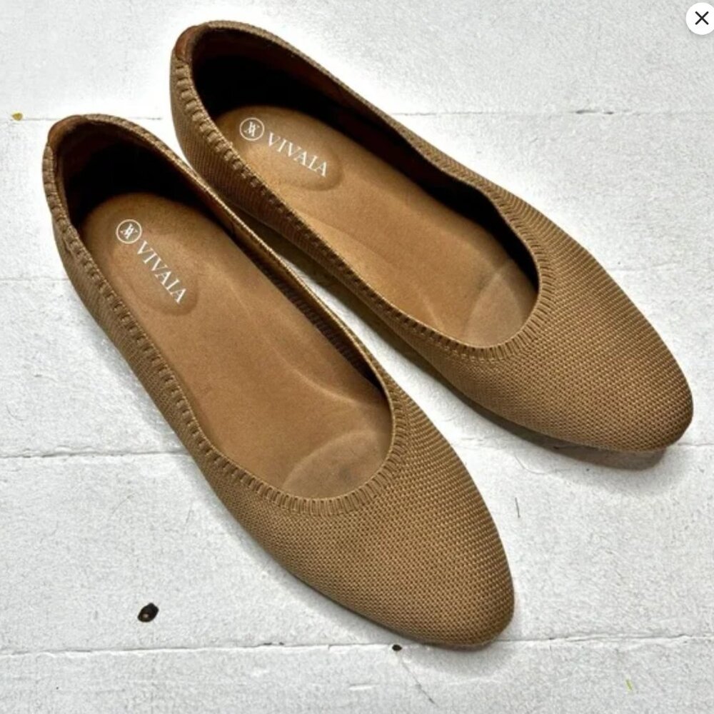 Vivaia Khaki Tan Point Toe Everyday Flats Slip On Shoes Size 38.5 EUC